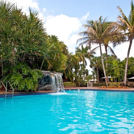 Holiday Inn Fort Lauderdale Airport By Ihg Hollywood Exterior photo